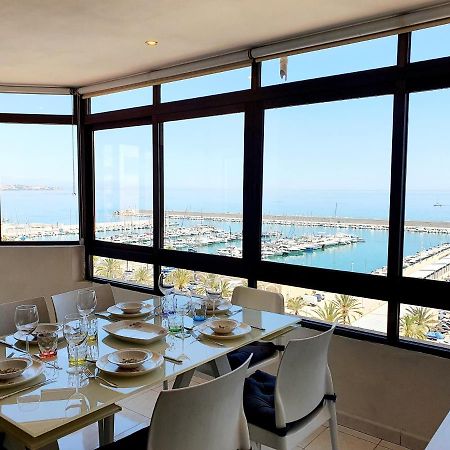 Marina Tower Apartment Fuengirola Bagian luar foto