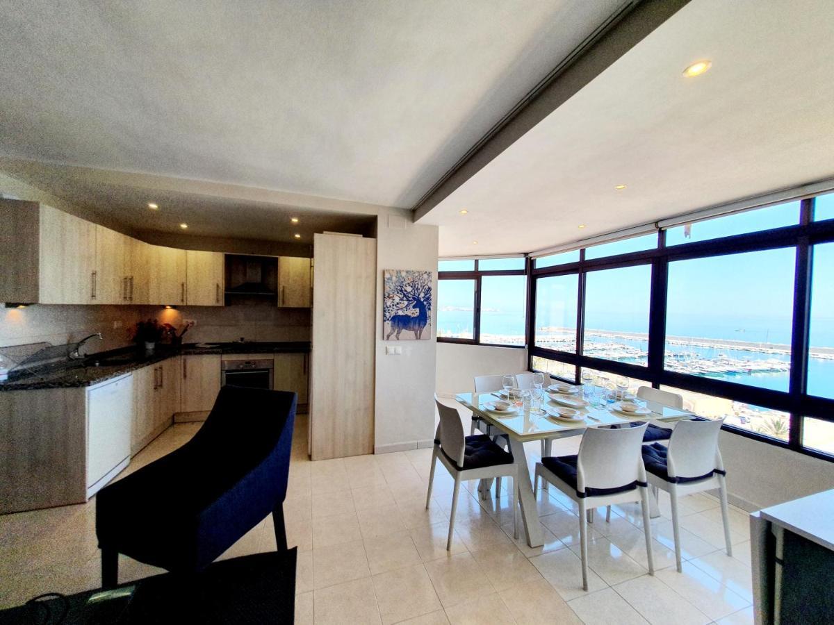 Marina Tower Apartment Fuengirola Bagian luar foto